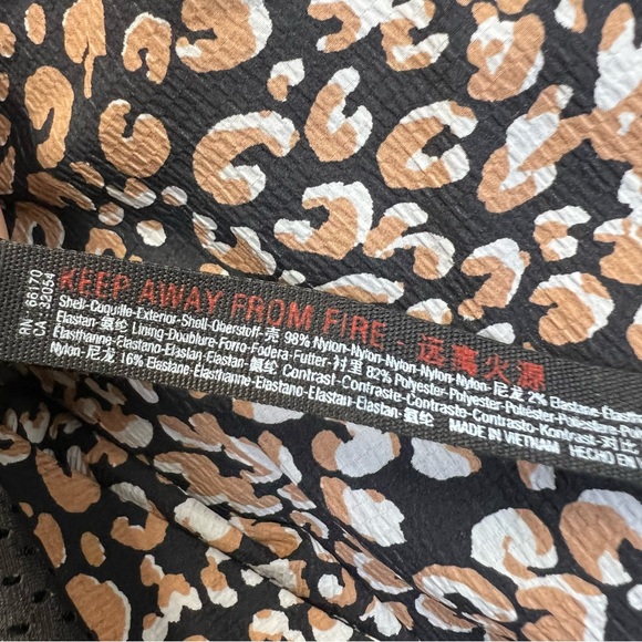 Free People Movement Run Wild Jacket Womens Size XS Leopard Print Lightweight - Picture 12 of 13